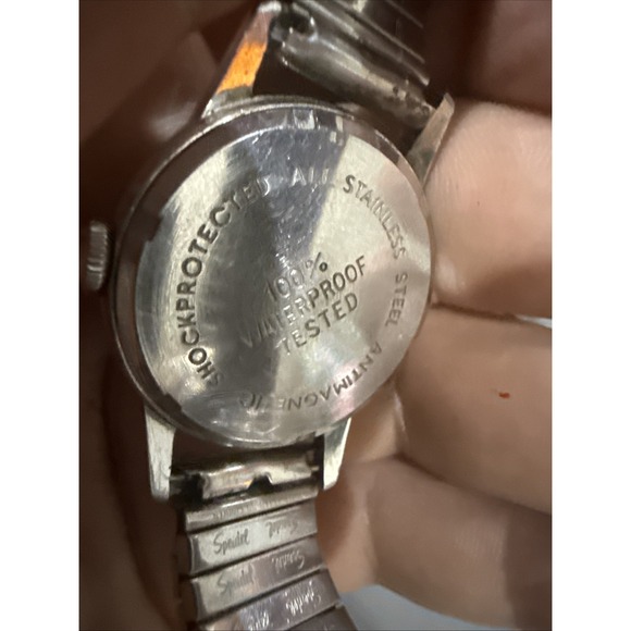 Vintage Clinton Watch For Parts Or Repair - Picture 2 of 3